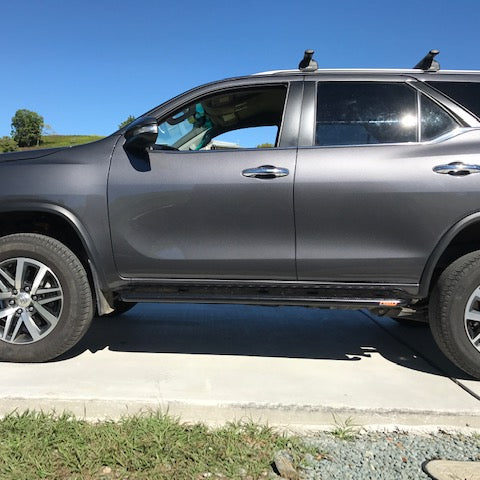 Toyota_Fortuner_Flat_Slider_Ally_6416